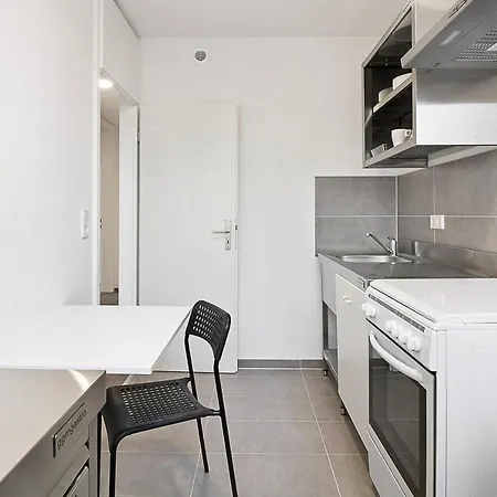 Апартаменты With Balcony In